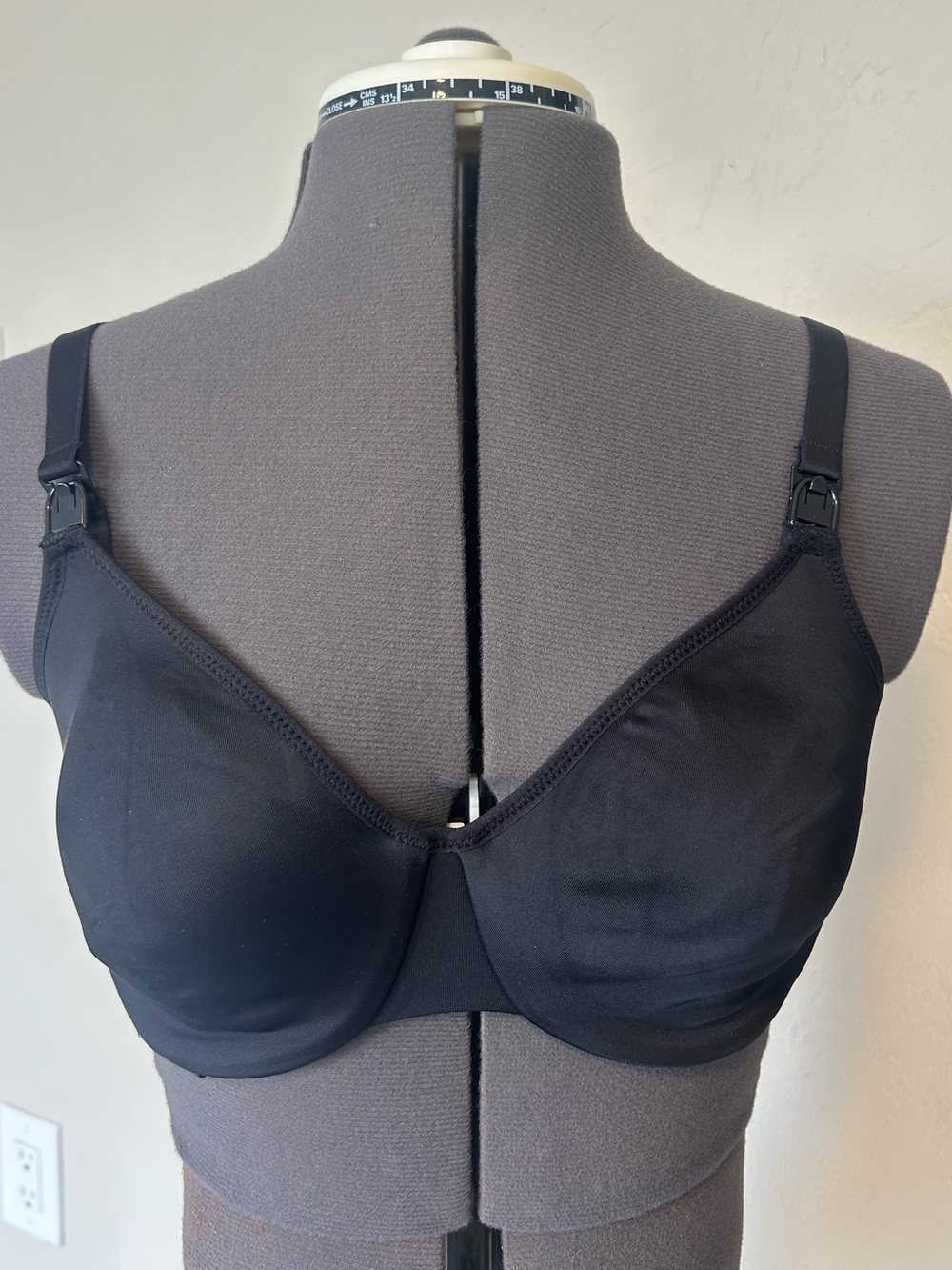 Gratlin Nursing Bra Black 36C Underwired Adjustable Strap Hook & Eye A142 (1942)